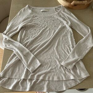 Abercrombie & fitch grey knit sweater with pearls